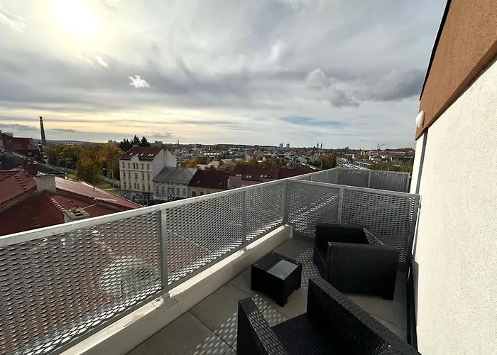 Sky 502 Plzeň